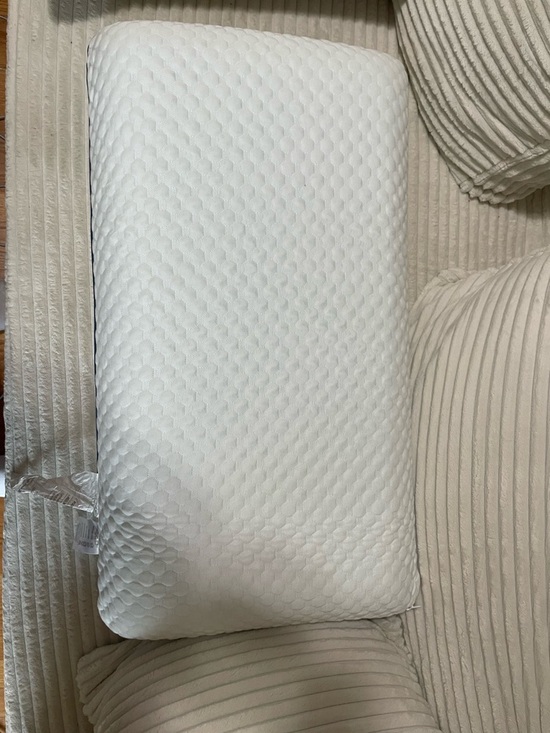 Weekenders Other - Weekenders White Quilted Memory Foam Pillow